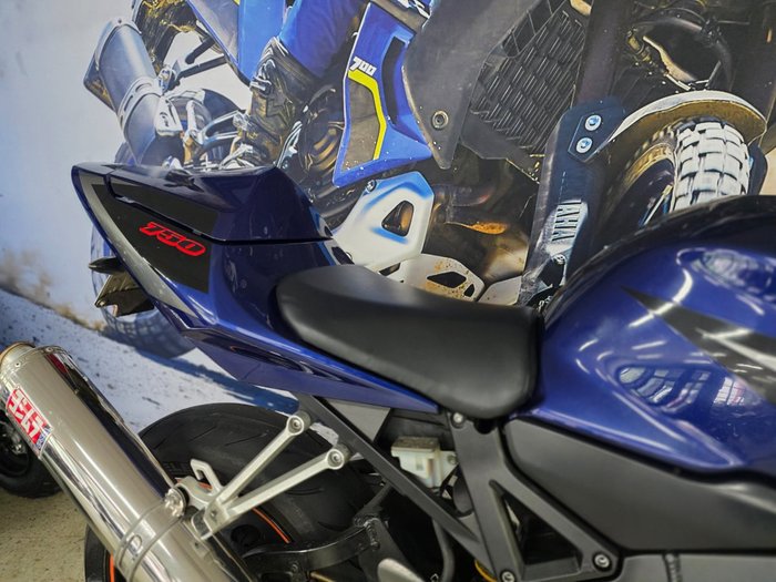 2004 Suzuki GSX-R750 BLUE