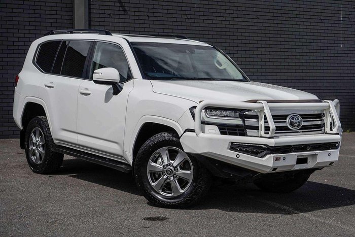 2023 Toyota Landcruiser VX