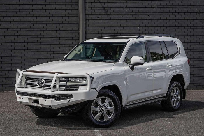 2023 Toyota Landcruiser VX