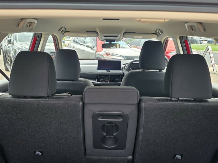 2025 Nissan X-TRAIL ST