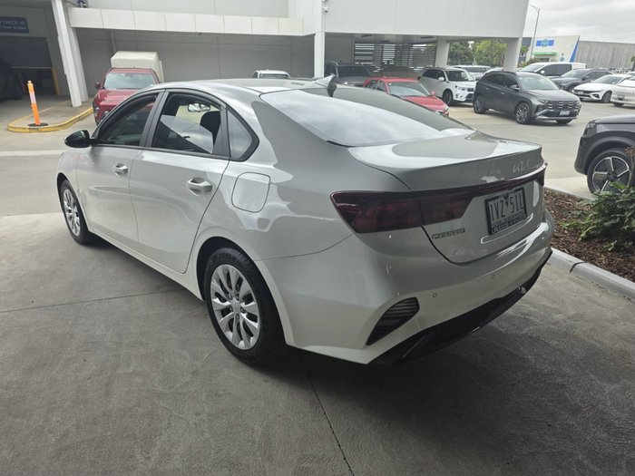 2022 Kia Cerato S