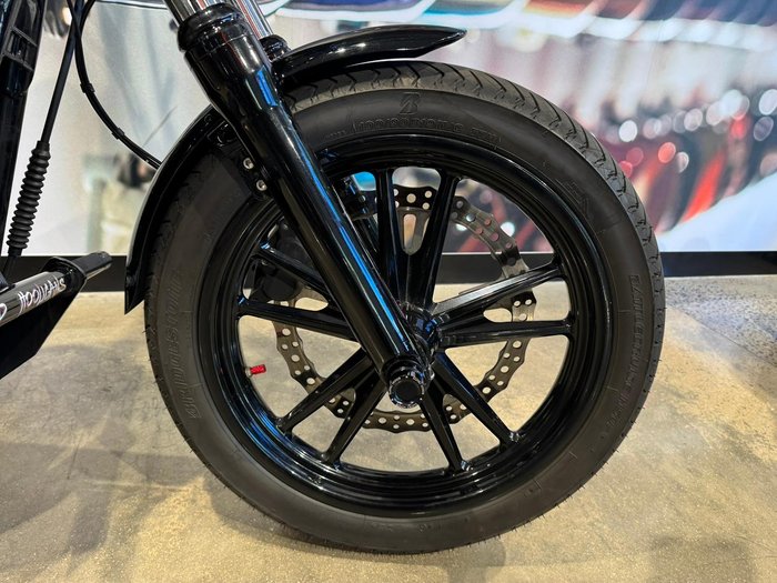 2016 Harley-Davidson Dyna Street Bob 103 (FXDB 103) Dyna Black