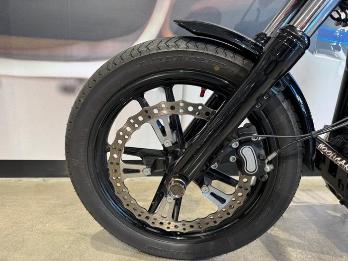 2016 Harley-Davidson Dyna Street Bob 103 (FXDB 103) Dyna Black