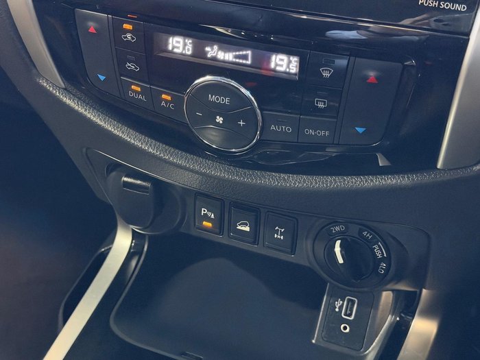 2019 Nissan Navara N-TREK