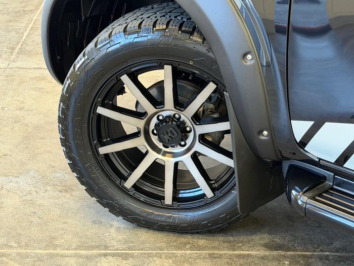 2019 Nissan Navara N-TREK