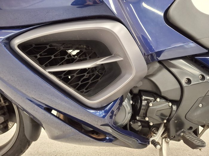 Triumph 2013 TRIUMPH 1200CC TROPHY SE A1 Blue