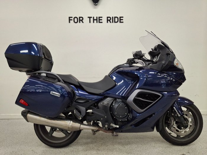 Triumph 2013 TRIUMPH 1200CC TROPHY SE A1 Blue
