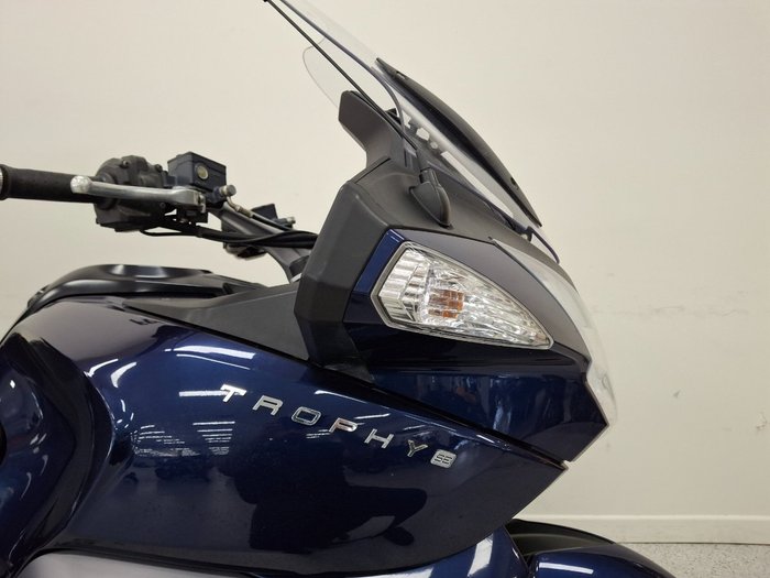 Triumph 2013 TRIUMPH 1200CC TROPHY SE A1 Blue