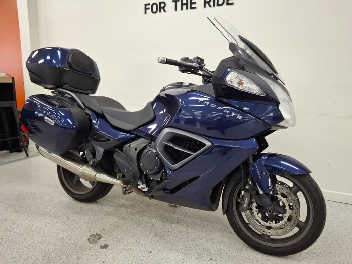 Triumph 2013 TRIUMPH 1200CC TROPHY SE A1 Blue