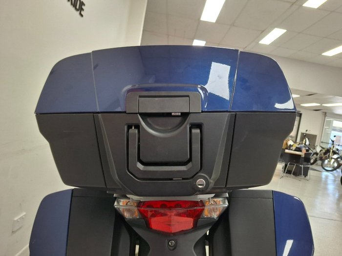 Triumph 2013 TRIUMPH 1200CC TROPHY SE A1 Blue