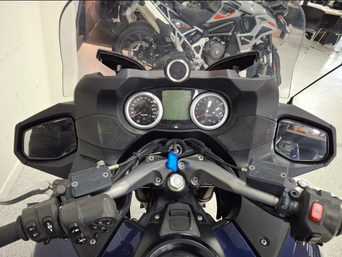 Triumph 2013 TRIUMPH 1200CC TROPHY SE A1 Blue