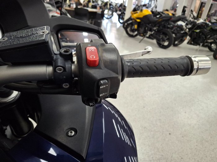 Triumph 2013 TRIUMPH 1200CC TROPHY SE A1 Blue