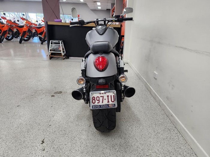 2012 Triumph THUNDERBIRD STORM grey