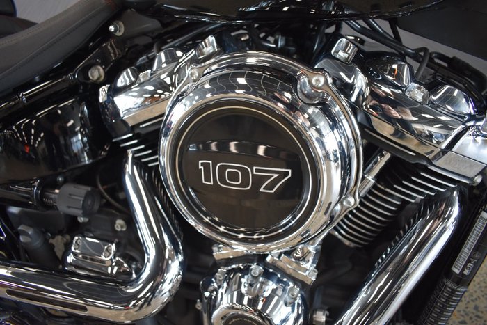 2018 HARLEY-DAVIDSON FXBR BREAKOUT