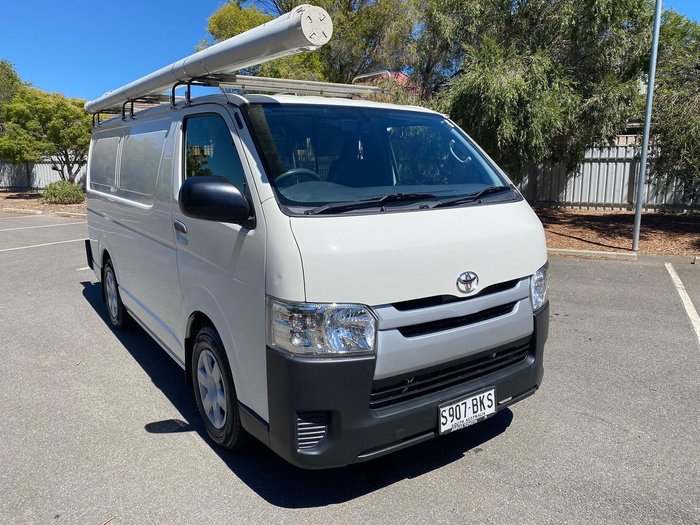 2016 Toyota Hiace KDH201R French Vanilla
