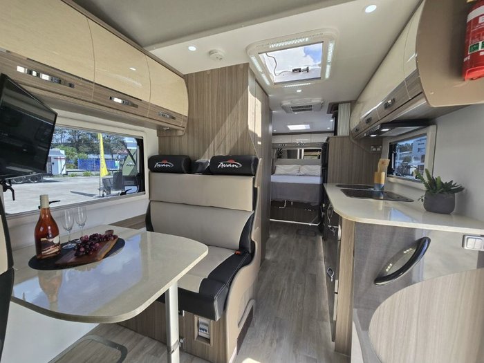 2023 AVAN OVATION M6 C CLASS