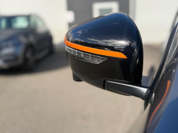 2020 Nissan Navara N-TREK