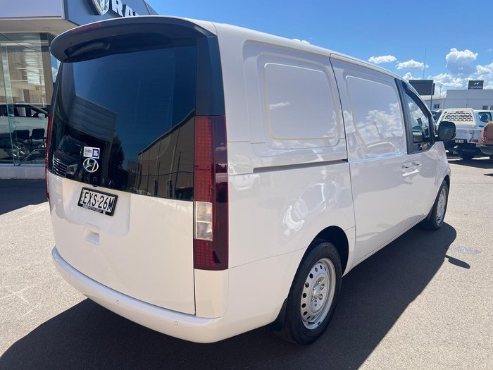 2022 Hyundai STARIA LOAD US4.V2 MY23 Creamy White