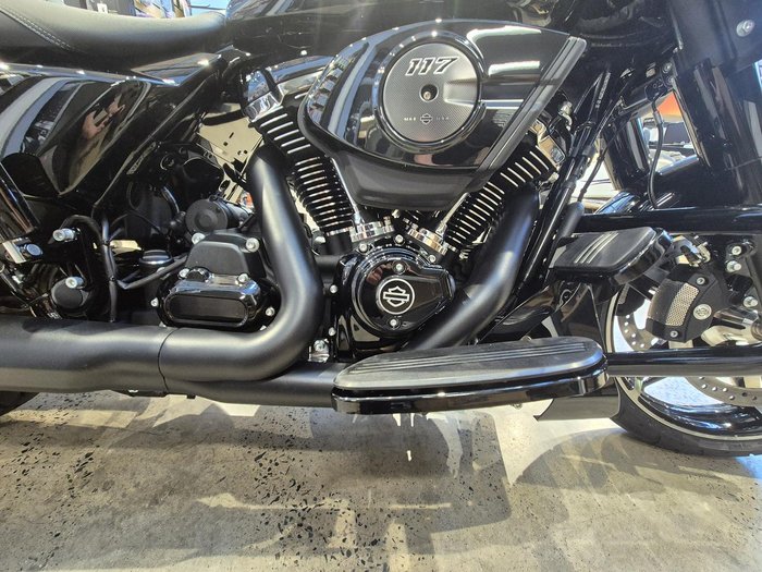 2026 Harley-Davidson Street Glide 117 (FLHX) Touring Black