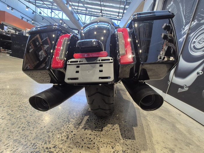 2026 Harley-Davidson Street Glide 117 (FLHX) Touring Black