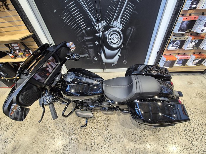 2026 Harley-Davidson Street Glide 117 (FLHX) Touring Black