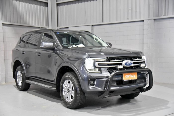 2025 Ford Everest Ambiente