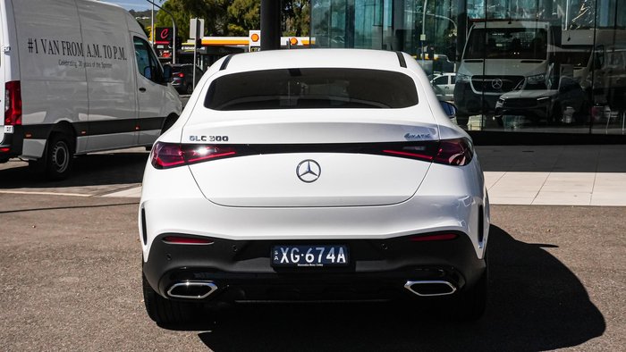 2025 Mercedes-Benz GLC-Class