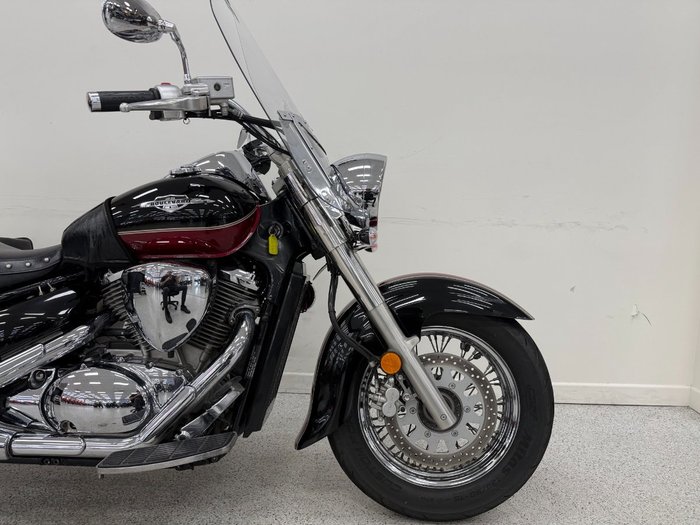 2014 Suzuki VL800T (BOULEVARD C50T) Black
