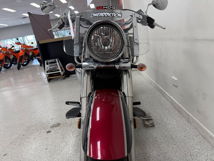 2014 Suzuki VL800T (BOULEVARD C50T) Black