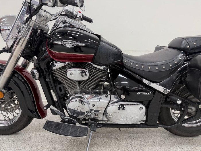 2014 Suzuki VL800T (BOULEVARD C50T) Black