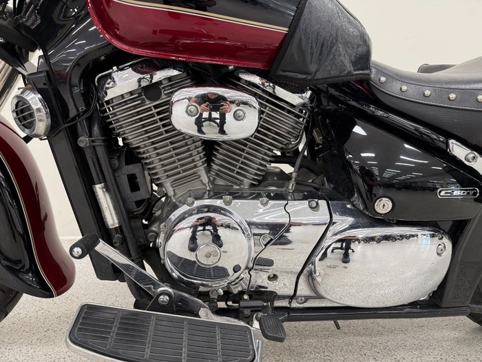 2014 Suzuki VL800T (BOULEVARD C50T) Black