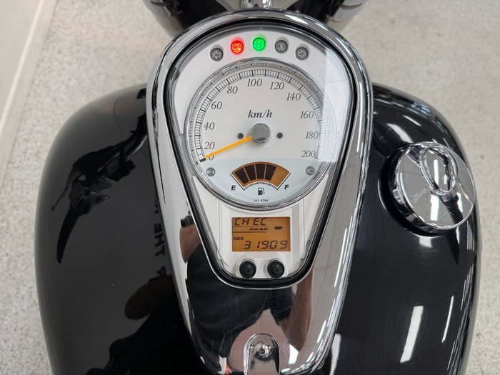 2014 Suzuki VL800T (BOULEVARD C50T) Black