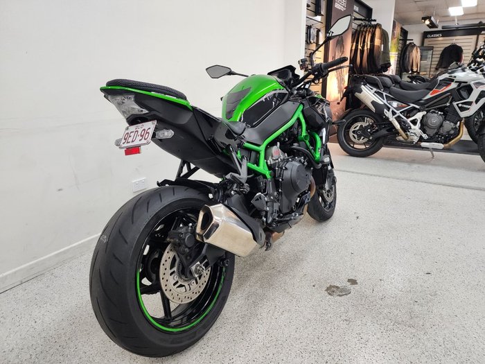2022 Kawasaki Z H2 (ZR1000K) Green