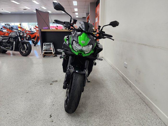 2022 Kawasaki Z H2 (ZR1000K) Green