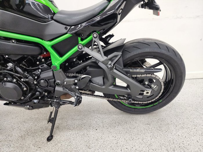 2022 Kawasaki Z H2 (ZR1000K) Green