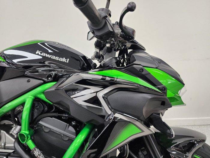 2022 Kawasaki Z H2 (ZR1000K) Green