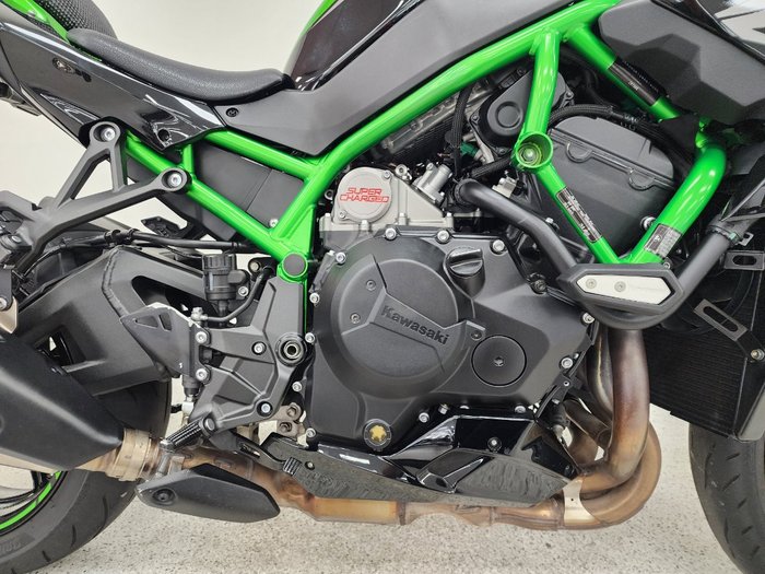 2022 Kawasaki Z H2 (ZR1000K) Green