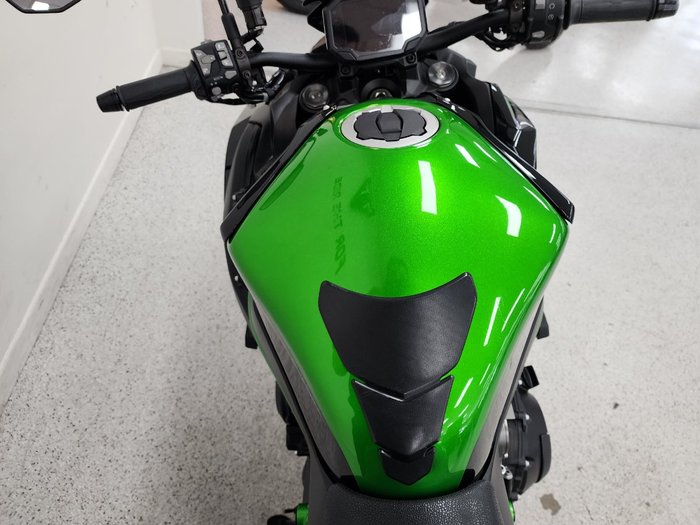 2022 Kawasaki Z H2 (ZR1000K) Green