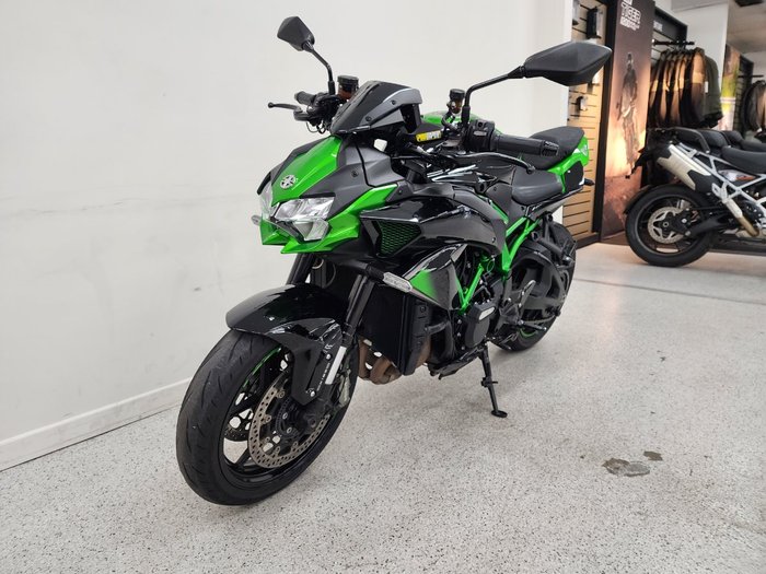 2022 Kawasaki Z H2 (ZR1000K) Green