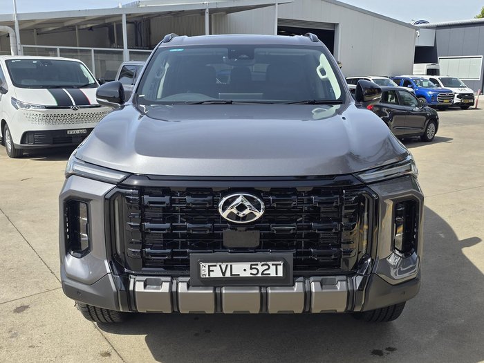 2025 LDV D90 Executive