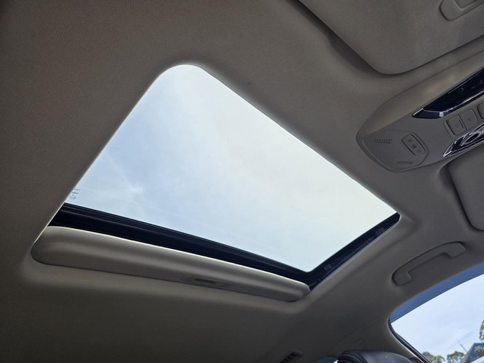 2025 LDV D90 Executive