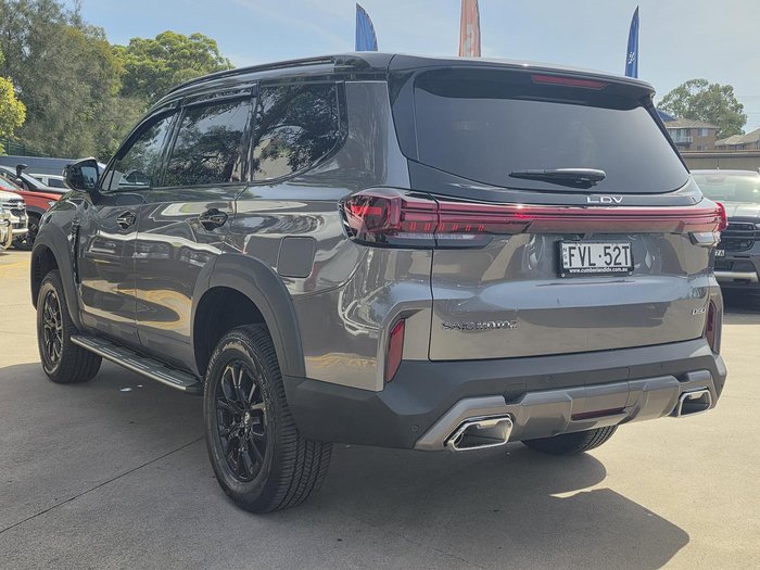 2025 LDV D90 Executive