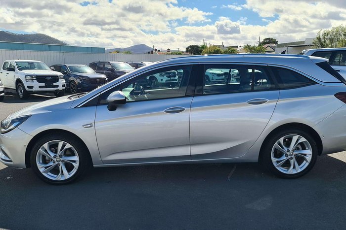 2017 Holden Astra LT