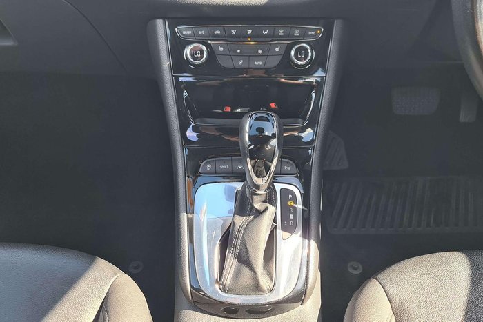 2017 Holden Astra LT