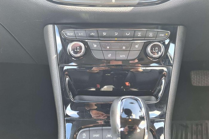 2017 Holden Astra LT