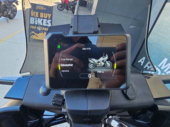 2022 HUSQVARNA NORDEN 901 Black