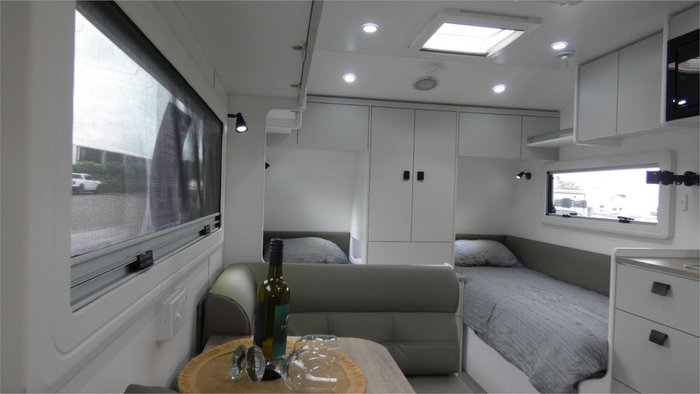 2026 Franklin Core 176 Single Beds