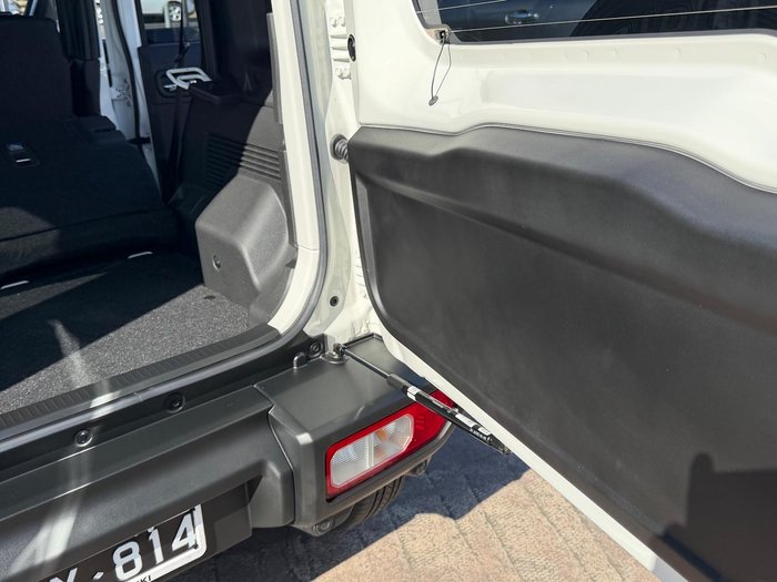 2026 Suzuki Jimny XL JJ 4X4 Dual Range Arctic White Pearl