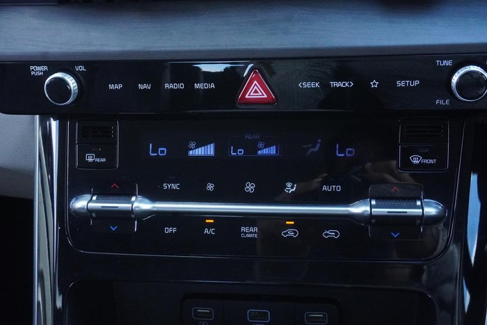 2021 Kia Carnival SLi