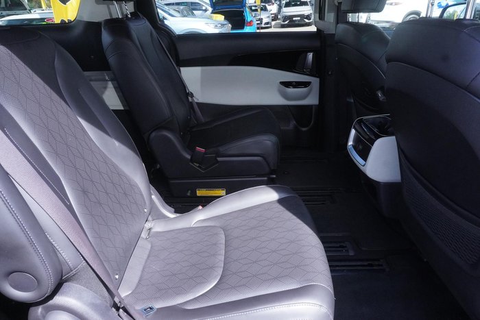 2021 Kia Carnival SLi